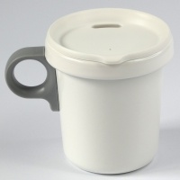Japanese enamelware camping mug with lid and grey detachable handle